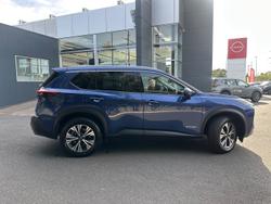 2025 Nissan X-TRAIL ST-L e-POWER