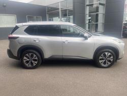 2025 Nissan X-TRAIL ST-L