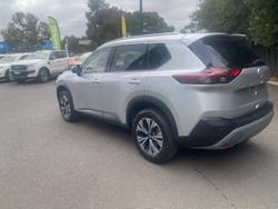 2025 Nissan X-TRAIL ST-L