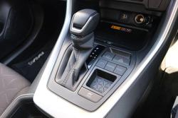 2025 Toyota RAV4 GXL
