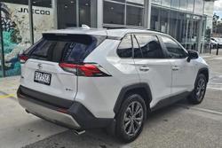 2025 Toyota RAV4 GXL