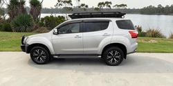 2021 Isuzu MU-X LS-U