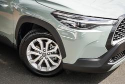 2025 Toyota Corolla Cross Hybrid GXL