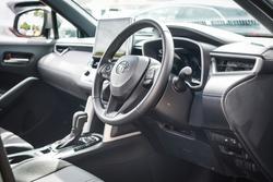 2025 Toyota Corolla Cross Hybrid GXL