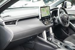 2025 Toyota Corolla Cross Hybrid GXL