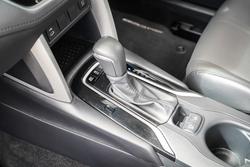 2025 Toyota Corolla Cross Hybrid GXL