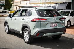 2025 Toyota Corolla Cross Hybrid GXL