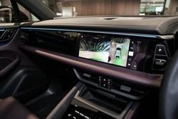 2025 Porsche
                Macan 4