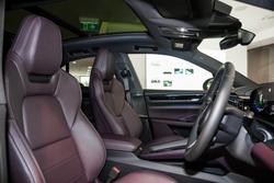 2025 Porsche
                Macan 4