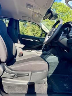 2025 ISUZU MU-X LS-M