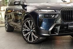 2024 BMW X7 M60i