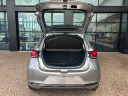 2025 Mazda 2 G15 Evolve