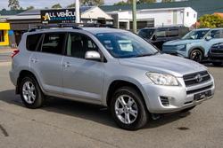 2010 Toyota RAV4 Altitude