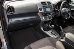 2010 Toyota RAV4 Altitude