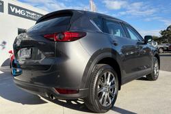 2021 Mazda CX-5 Akera