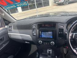 2009 Mitsubishi Pajero GLS NT MY09 4X4 Black