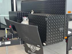 2026 JB Caravans Dirt Road Xtreme 23'6 Corner Shower Club Lounge