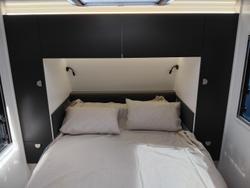 2026 Traveller Brnad New 15Ft Design Queen Bed With Toilet And Shower