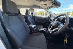 2023 Isuzu D-MAX SX
