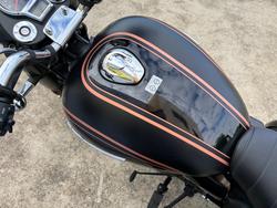 2025 Royal Enfield 2025 Royal Enfield 350CC BULLET 350 ROAD Black Gold