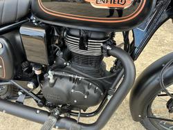 2025 Royal Enfield 2025 Royal Enfield 350CC BULLET 350 ROAD Black Gold
