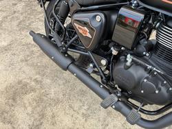 2025 Royal Enfield 2025 Royal Enfield 350CC BULLET 350 ROAD Black Gold