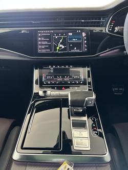 2025 Audi RS Q8 TFSI performance