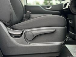 2026 Hyundai STARIA