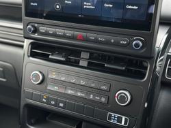 2026 Hyundai STARIA