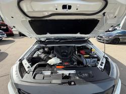 2025 Isuzu D-MAX SX MY24 4X4 Dual Range Mineral White