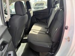 2025 Isuzu D-MAX SX MY24 4X4 Dual Range Mineral White