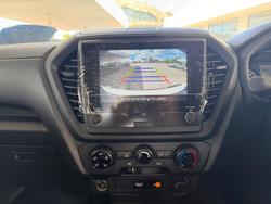 2025 Isuzu D-MAX SX MY24 4X4 Dual Range Mineral White