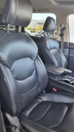 2022 LDV D90 Executive