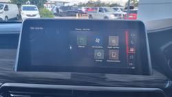 2022 LDV D90 Executive