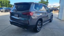 2022 LDV D90 Executive