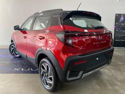 2025 Mahindra XUV3XO AX7L