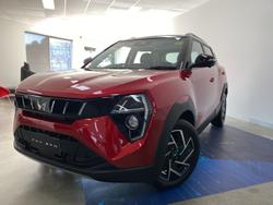 2025 Mahindra XUV3XO AX7L