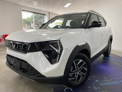 2025 Mahindra XUV3XO AX5L