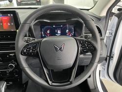 2025 Mahindra XUV3XO AX5L