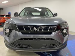 2025 Mahindra XUV3XO AX7L