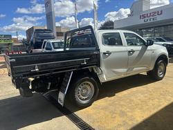 2026 ISUZU D-MAX SX