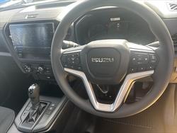 2026 ISUZU D-MAX SX