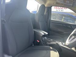 2026 ISUZU D-MAX SX