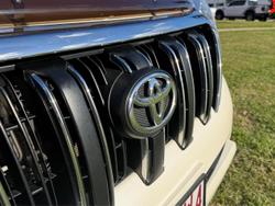 2014 Toyota Landcruiser Prado Altitude