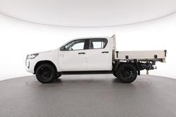 2021 Toyota Hilux SR