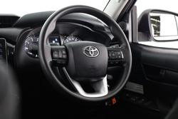 2021 Toyota Hilux SR