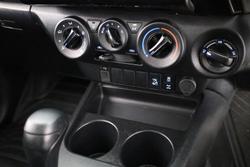 2021 Toyota Hilux SR