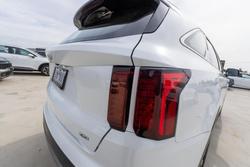 2022 Kia Sorento Sport