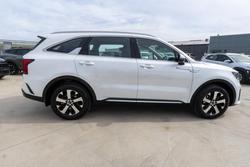2022 Kia Sorento Sport