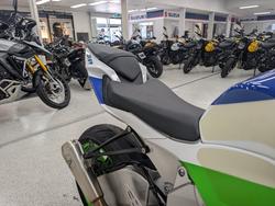 2024 Kawasaki NINJA ZX-6R 40TH ANNIVERSARY Green